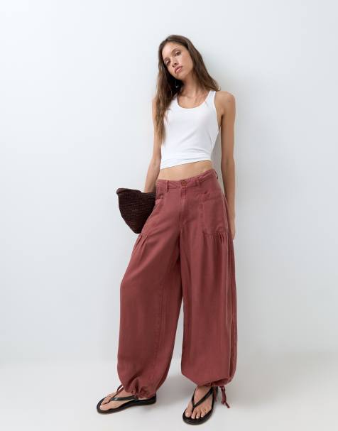 ASOS DESIGN – Ballonhose in Rostrot mit Taschen vorne und verstellbarem Bindedetail am Saum - view 1