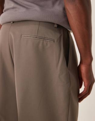 ASOS DESIGN smart balloon fit trousers with front pleats in mink