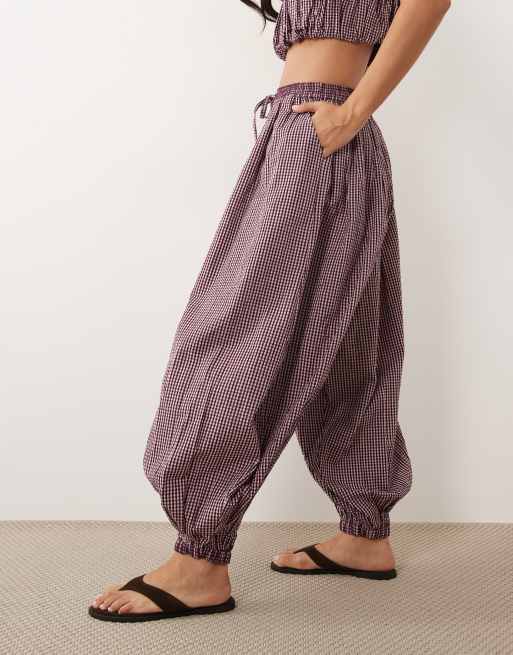 ASOS DESIGN balloon trouser co-ord in pink gingham, 3 of 5