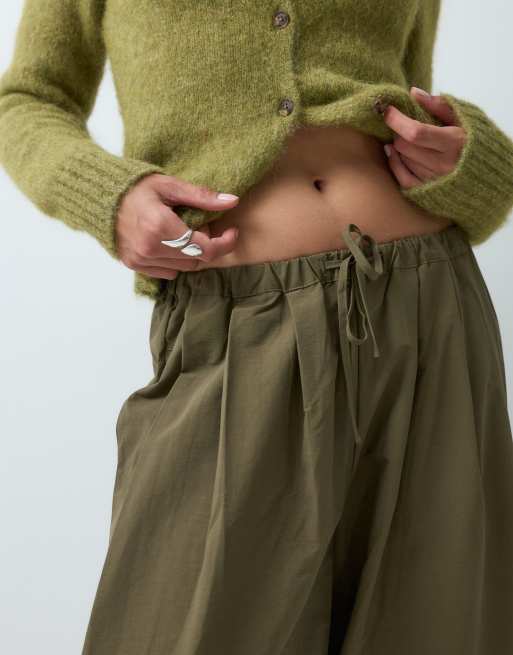 ASOS DESIGN balloon trousers in Khaki, 2 of 5