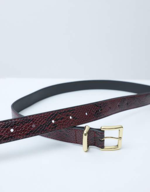 ASOS DESIGN bälte för midja och höft med fyrkantigt spänne i burgundy snake, 4 av 4