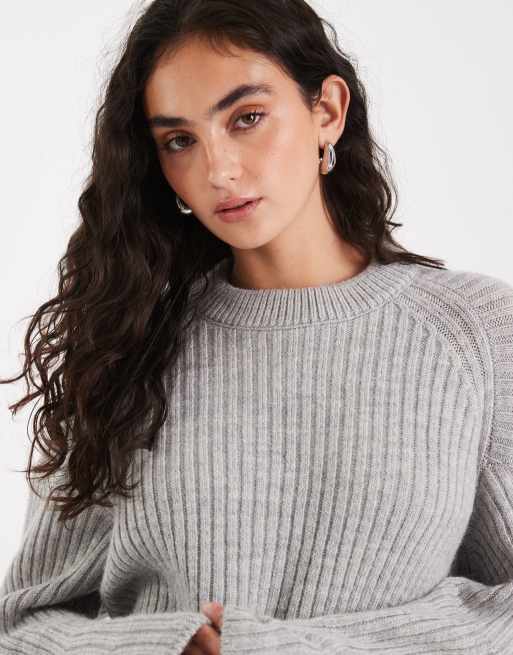 ASOS DESIGN banana sleeve ribbed crew neck jumper in pale grey, 3 of 4