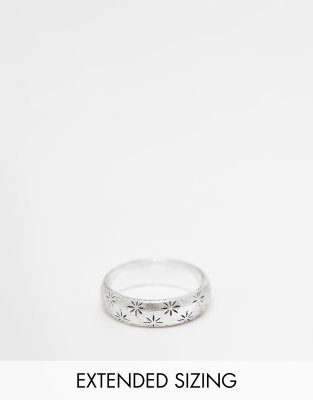 ASOS DESIGN band ring with engraved leaf design in burnished silver tone - ASOS Price Checker