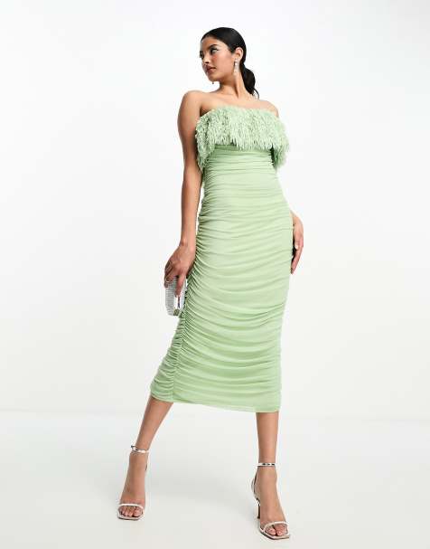 Linear crepe outlet pleat strapless dress