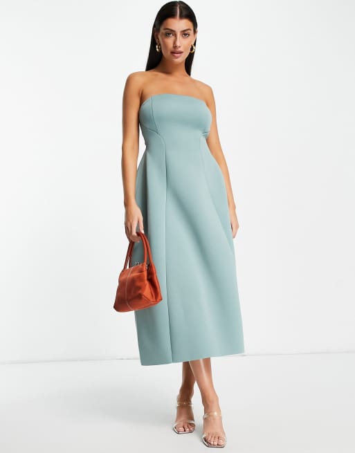 ASOS DESIGN - Bandeau midi skaterjurk met open achterkant in saliegroen