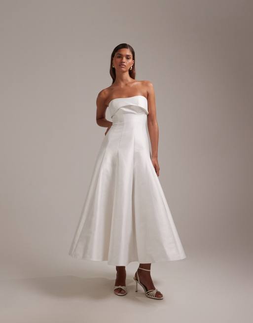 ASOS DESIGN bandeau structured wedding dress in ivory, 3 of 6