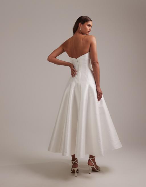ASOS DESIGN bandeau structured wedding dress in ivory, 5 of 6