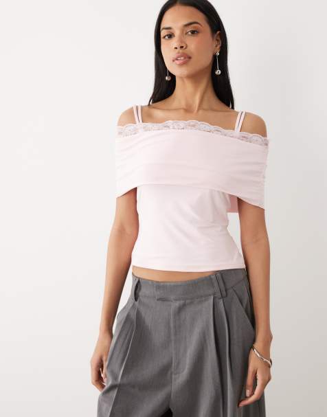 ASOS DESIGN - Bandeau-top van gladde stof met kanten rand en bandjes in roze - view 1