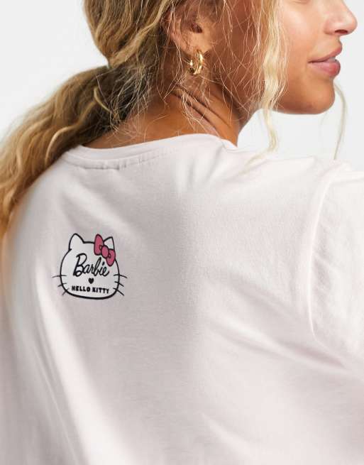 ASOS DESIGN Tall - Barbie x Hello Kitty - Pigiama in modal con camicia e  pantaloni bianco e rosa