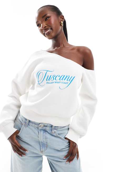 ASOS DESIGN – Bardzo luźna bluza na jedno ramię w kolorze kości słoniowej z napisem „Tuscany”
