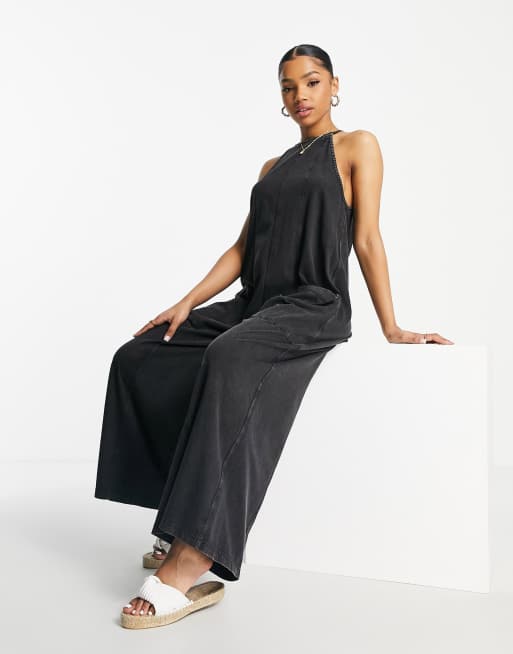 ASOS DESIGN – Bardzo luźny kombinezon w odcieniu spranego antracytu