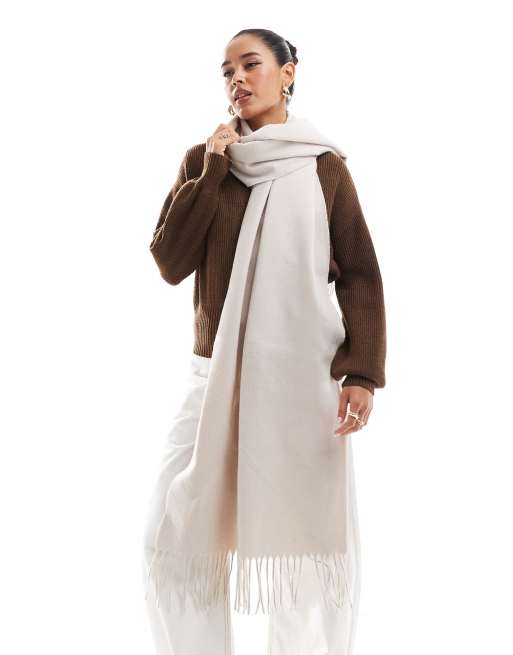 ASOS DESIGN – Bardzo miękki szarobezowy szalik z frędzlami, 4 z 4