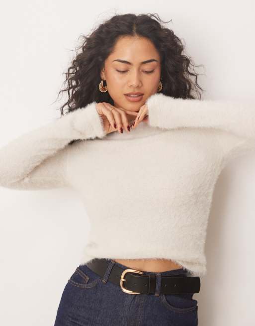 ASOS DESIGN – Bardzo puszysty top z prostym dekoltem w kolorze kości słoniowej, 3 z 4