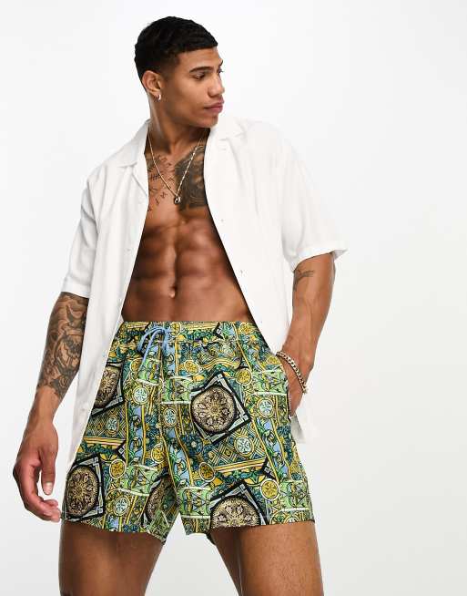 ASOS DESIGN – Barockmönstrade korta badshorts