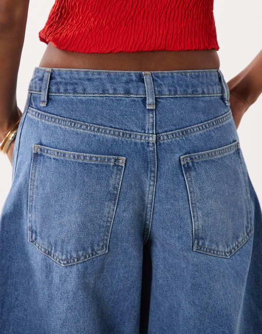 ASOS DESIGN barrel bermuda short in vintage wash, 4 of 5