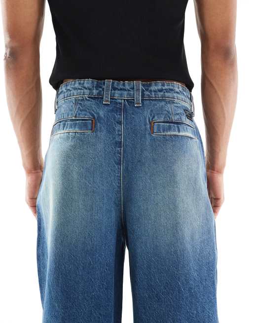 ASOS DESIGN – Barrel-Fit-Jeans in mittelblauer Waschung, 4 von 5