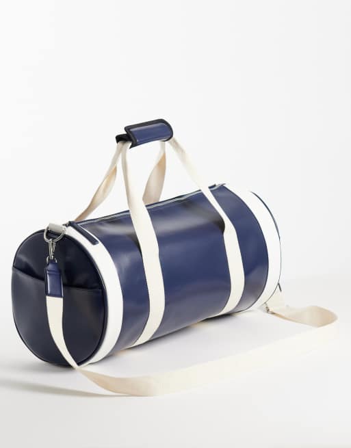 ASOS DESIGN barrel holdall bag in navy, 4 of 4