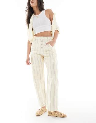 ASOS DESIGN - Barrel-Jeans in gestreiftem Buttermilchgelb