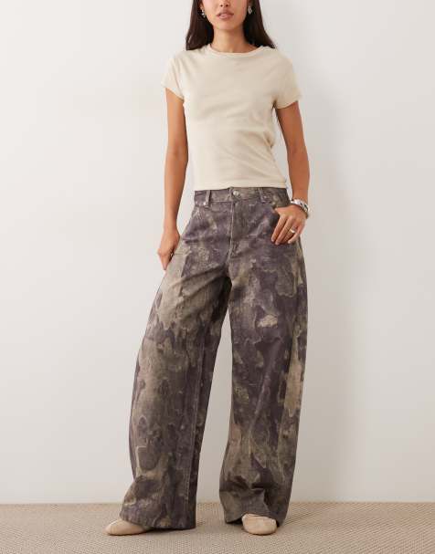 ASOS DESIGN barrel jeans met camouflageprint - view 1