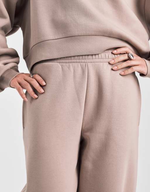 ASOS DESIGN barrel leg brushback sweatpants in mocha taupe, 5 of 5