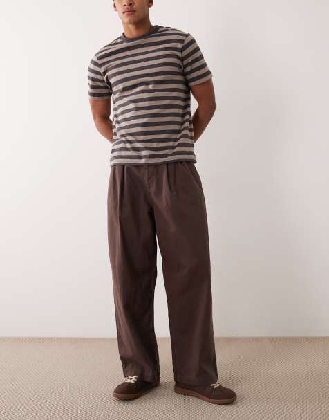ASOS DESIGN – Barrel-Leg-Hose in Braun mit Bundfalten - view 1