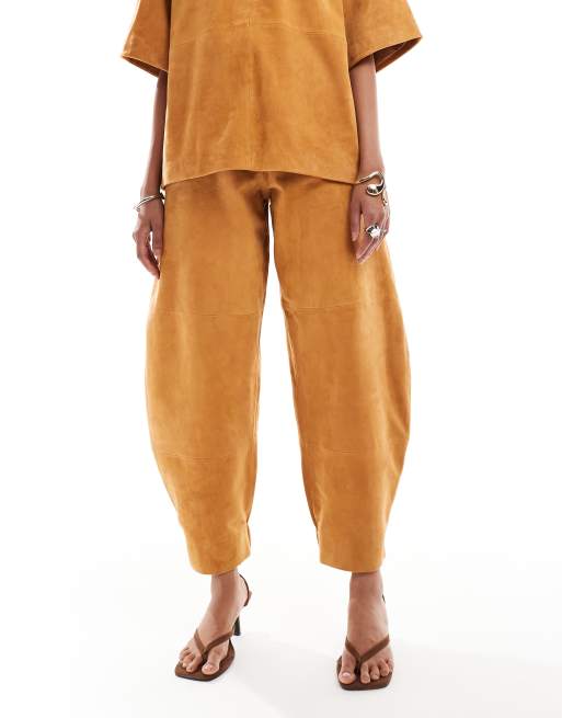 ASOS DESIGN – Barrel Leg Hose in Ingwer-Orange aus Wildleder, Kombiteil, 2 von 4