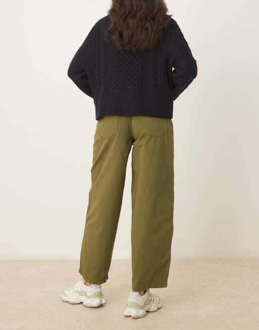 ASOS DESIGN – Barrel Leg Hose in Khaki aus Baumwolle mit Papierhaptik, 3 von 5