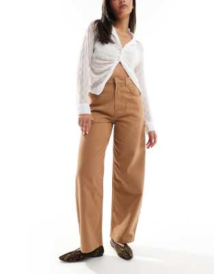 ASOS DESIGN ASOS DESIGN barrel leg jean in tan with gold details-Brown