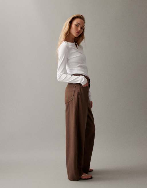 ASOS DESIGN – Barrel-Leg-Jeans in verwaschenem Braun mit Einsätzen und Raffung, 3 von 7