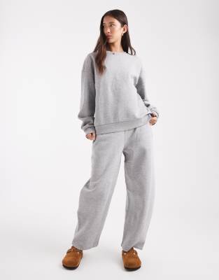 ASOS DESIGN - Barrel-Leg-Jogginghose in meliertem Grau mit weicher Innenseite