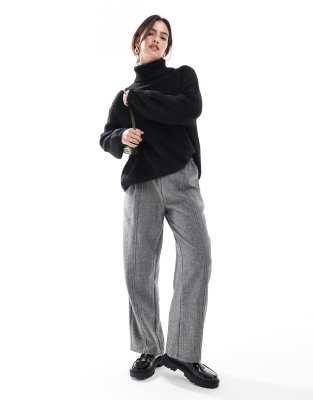 barrel leg pull on tailored pants in gray-Black