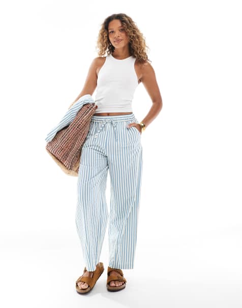 ASOS DESIGN – Barrel-Leg-Schlupfhose aus Seersucker in gestreiftem Blau, Kombiteil - view 1