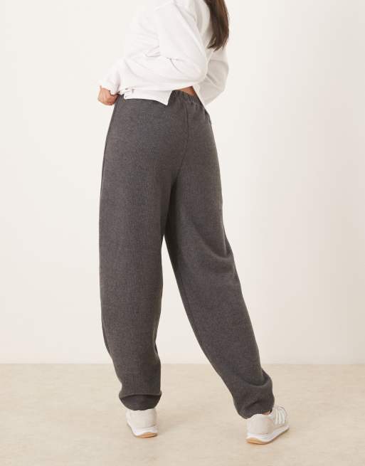 ASOS DESIGN barrel leg sweatpants in charcoal - part of a set, 2 of 5