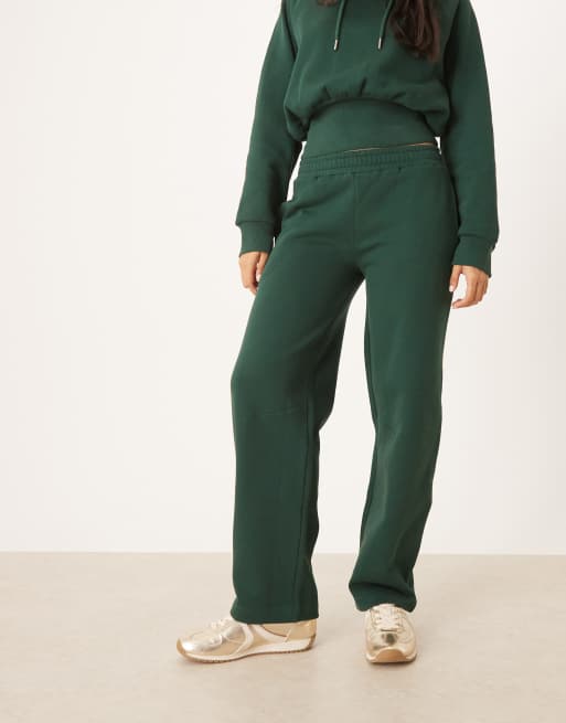 ASOS DESIGN barrel leg sweatpants in dark green - part of a set, 4 of 5