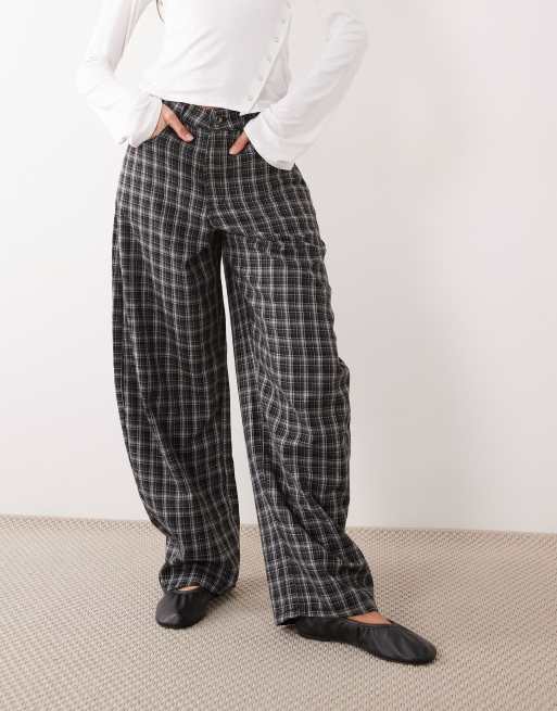 ASOS DESIGN barrel leg trouser set in mono check, 2 of 5