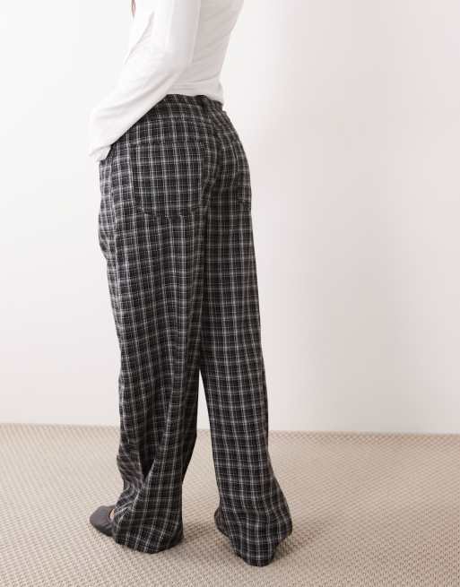ASOS DESIGN barrel leg trouser set in mono check, 4 of 5