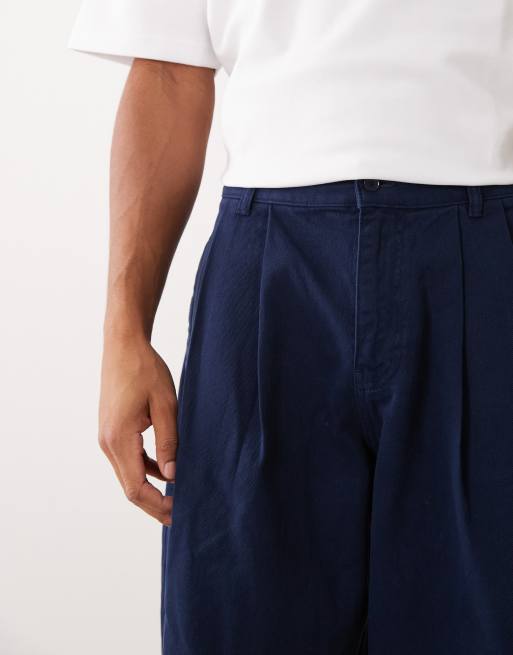 ASOS DESIGN barrel trouser in navy with pleats, 2 of 5