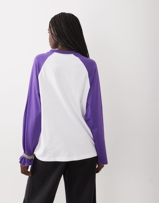 ASOS DESIGN baseballstil långärmad t-shirt i lila, 4 av 4