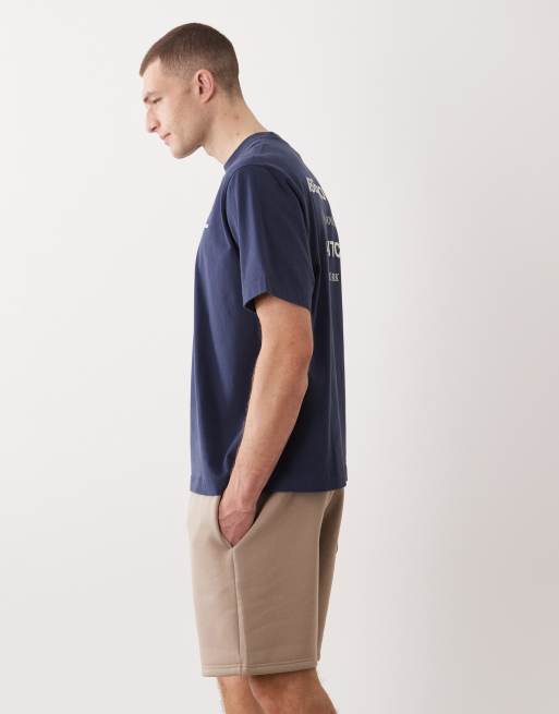 ASOS DESIGN - Basic oversized halflange shorts van jersey in beige, 3 van 5