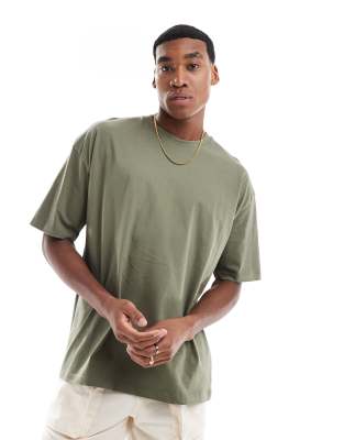 ASOS DESIGN – Basic-T-Shirt in Khaki mit Oversize-Schnitt