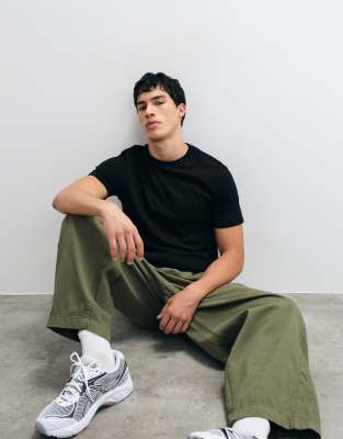 Basic-T-Shirt in Schwarz mit Regular-Fit-Schnitt-Weiß Weiß 2XL