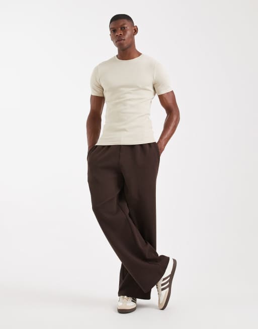 ASOS DESIGN - Basisdele - Beige tætsiddende T-shirt i ribstrik, 2 af 5
