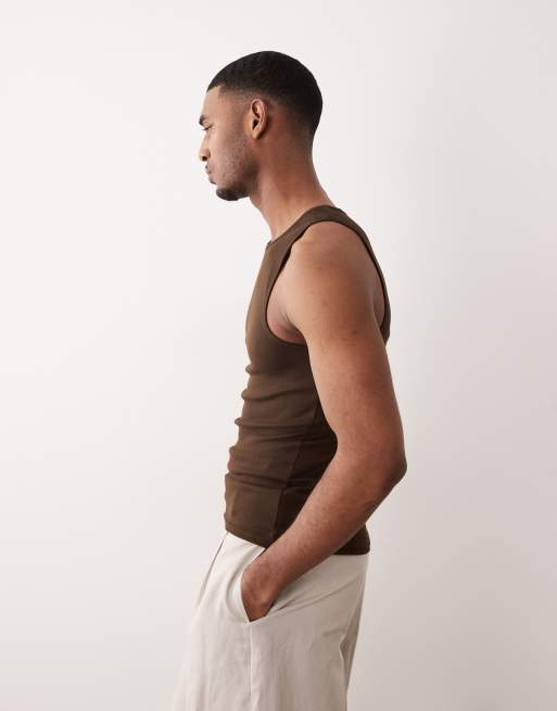 ASOS DESIGN - Basisdele - Brun tætsiddende overdel i ribstrik, 3 af 5