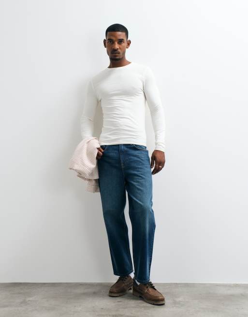 ASOS DESIGN - Basisdele - Cremehvid tætsiddende T-shirt med lange ærmer, 3 af 5