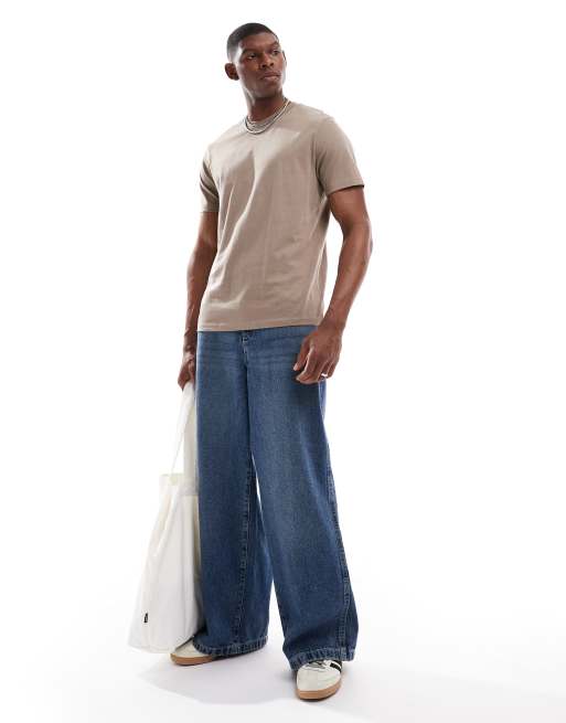 ASOS DESIGN - Basisdele - Pakke med 2 T-shirts med rund hals i brun/cremehvid     , 3 af 4