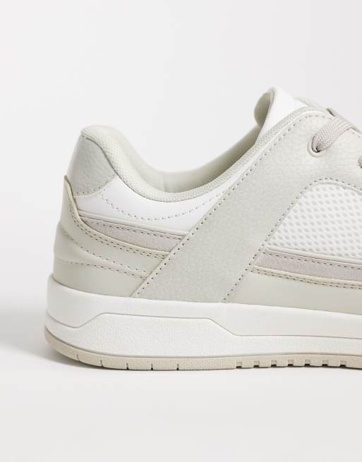 ASOS DESIGN - Baskets à empiècements - Blanc et gris clair, 3 de 5