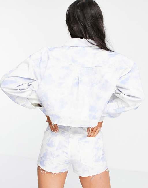 ASOS DESIGN – Batikmönstrad avskuren jeansskjorta, del av set, 2 av 4