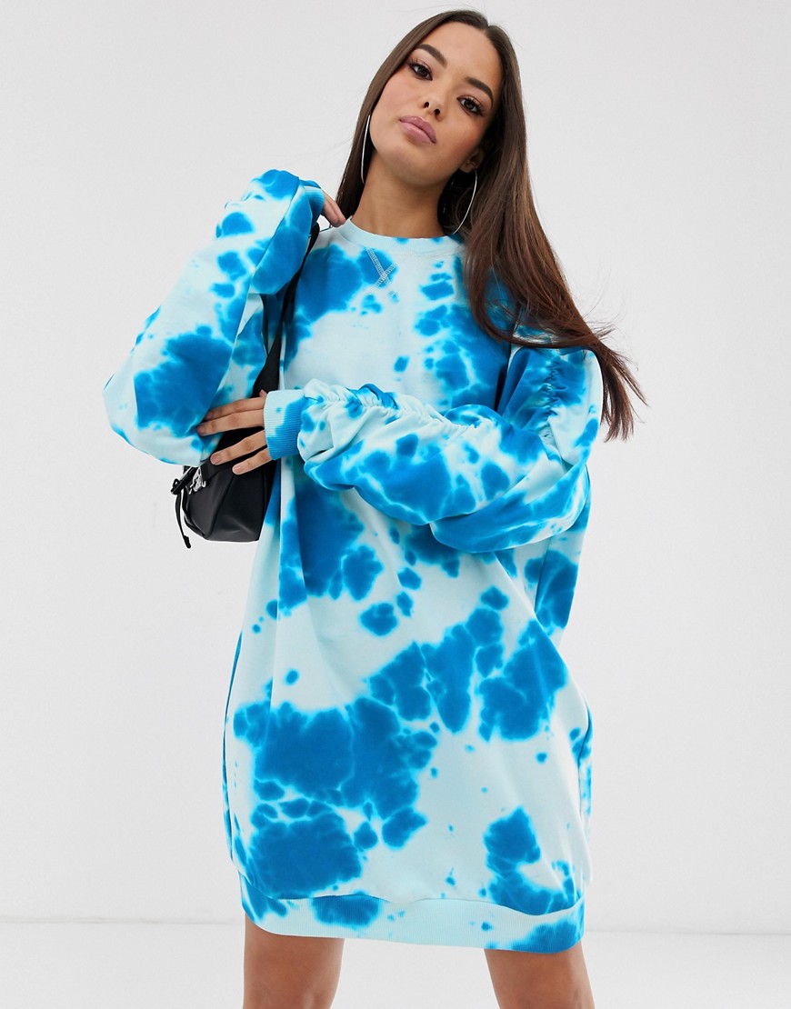 ASOS DESIGN – Batikmönstrad sweatshirtklänning med bar rygg-Flerfärgad