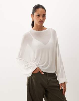 Sheer Knit 3