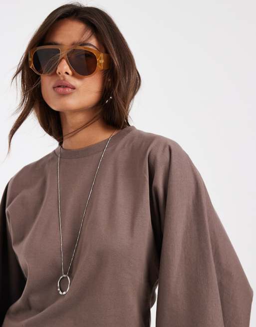 ASOS DESIGN batwing sleeves fitted tee in chocolate, 2 of 4